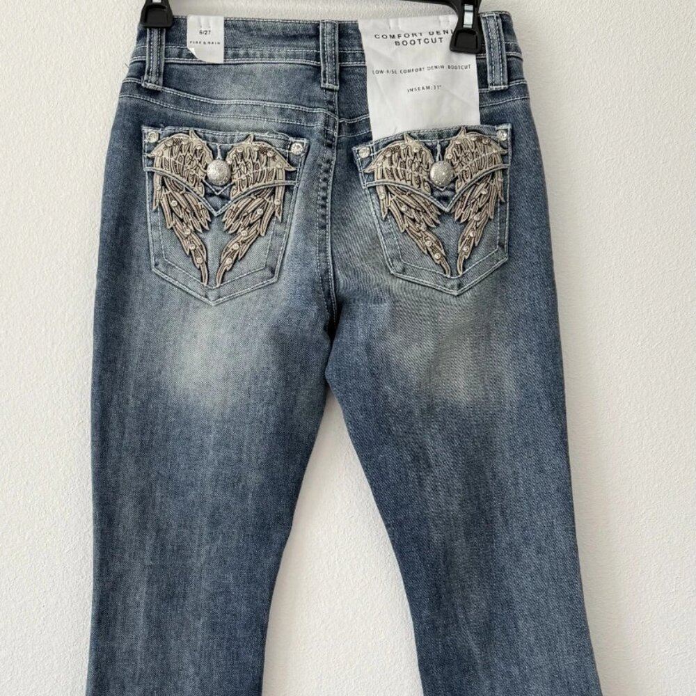 Fire & Rain Junior’s Bootcut Low-Rise Jeans Comfort Denim Wings RJR-10372 5/27